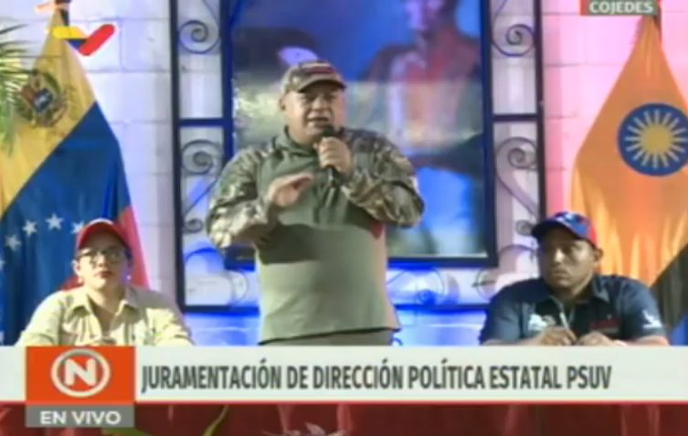PartidoPSUV's tweet photo. .@dcabellor: Hoy Venezuela es como el faro, la esperanza de los pueblos del mundo, sin ofender a nadie, sin invadir, solo trabajando, pero nos faltan algunas cosas por hacer. El tema de producir es una deuda que tenemos nosotros. 

#PuebloVictoriosoYEnMarcha https://t.co/H3s7IWTCGP