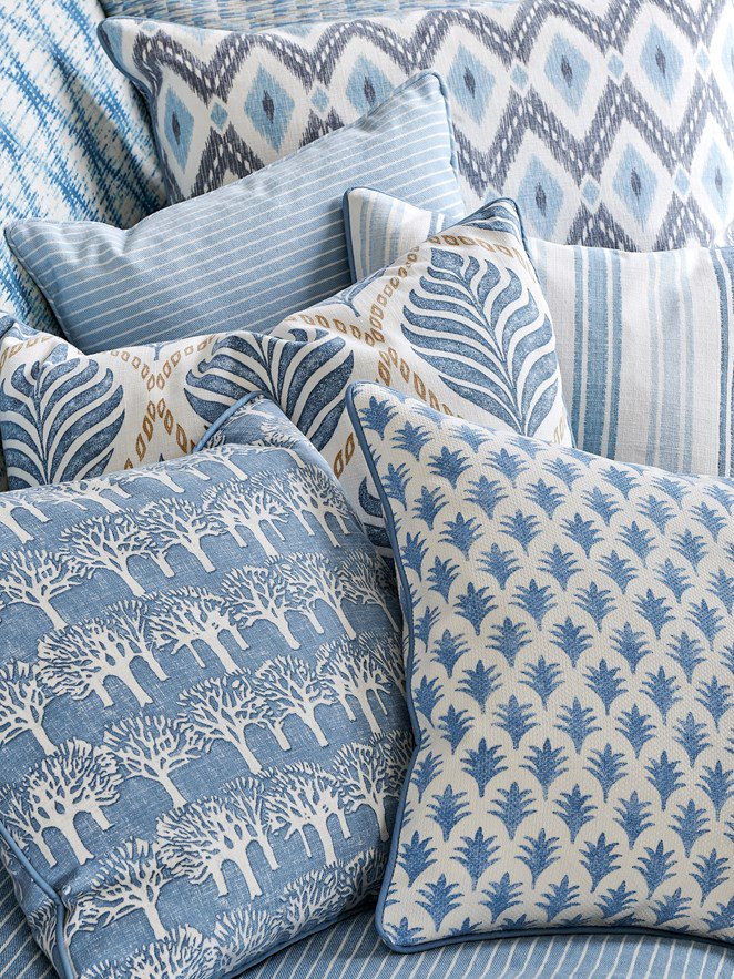 ponsford_1893's tweet photo. Here's your chance to #win a pair of cushions in a fabric of your choice! Visit @MontgomeryUK in our store and take a photo of your favourite fabric. Upload &amp; tag #MontgomeryAtPonsford and tell us why you like it. Good luck! 🍀#Competition #FreebieFriday https://t.co/c0areogdlm https://t.co/71yrgDyebr