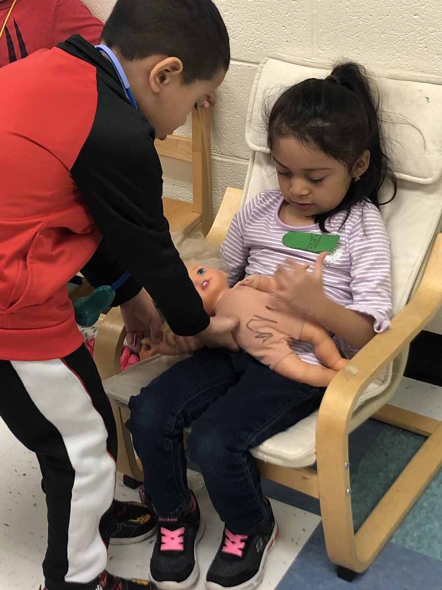 martinezprek's tweet photo. Our hospital is in full swing! Got lots of doctors ready for to help (while communicating what hurts and what we need!) #dramaticplayfun https://t.co/om5uRLfjDo