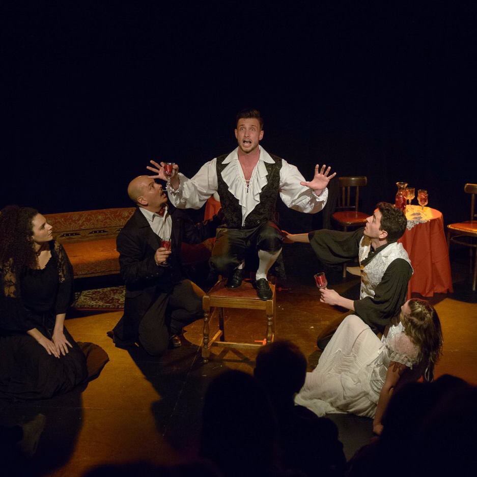 drakedrakemusic's tweet photo. (📸 @alexwinn) 
Just three performances of Herstoric left! Tonight is sold out, but there are still tickets available for tomorrow’s matinee and evening shows 👑🎭🎵 https://t.co/JpuylxnMpO
•
•
•
#London #LondonTheatre #LondonMusic #MusicalTheatre #NewMusicalTheatre https://t.co/KgYFzD4beP