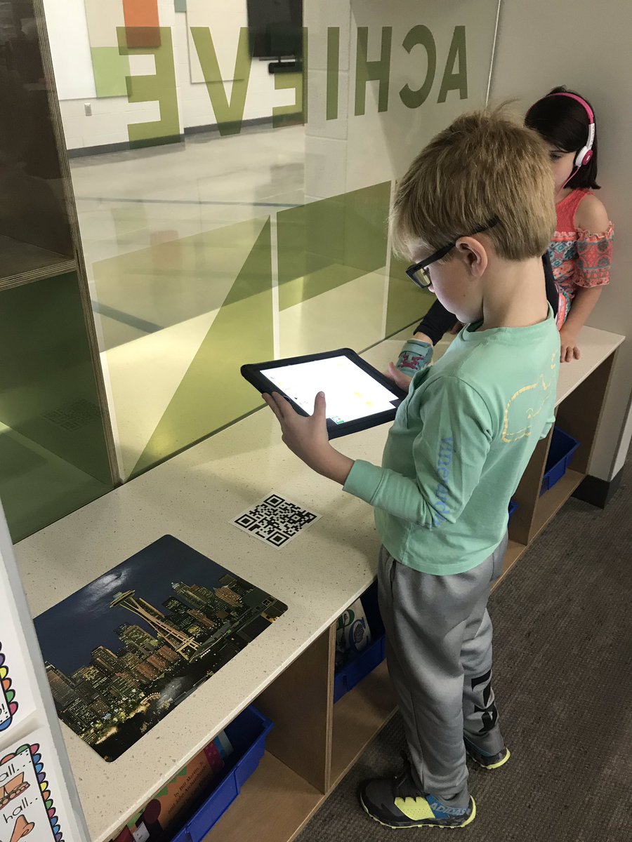 missallingerk's tweet photo. We are using QR codes to learn about places in our country! 🇺🇸❤️ https://t.co/14gAnLVMlD