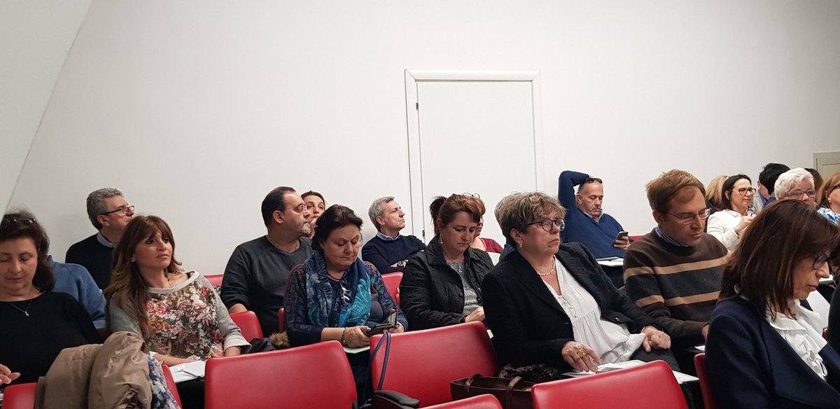 DeBiaseGiuseppe's tweet photo. Grazie alla @@cisllazio che ha organizzato per oggi pomeriggio una importante e partecipata iniziativa, per i delegati della @fircisl, di formazione sui Servizi Integrati in Rete con @paoloterrinoni1 e @enricocoppotell. @CislNazionale https://t.co/YX6LRTfZzF