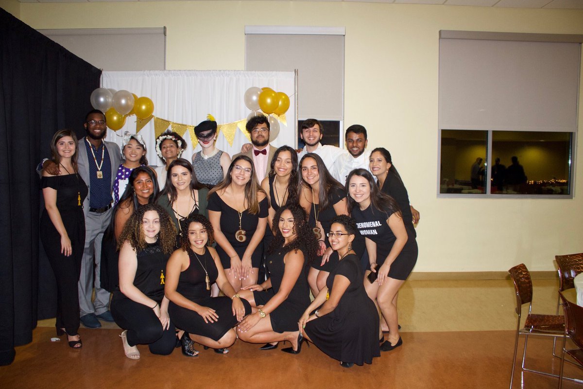 USF_DTL's tweet photo. Last week, the Phenomenal Women held their annual Murder Mystery Dinner. Thank you to everyone, Epsilon Lambda, the actors, and Soror Lustrous. We are proud to announce that we donated $750 to EPIC. This contribution would not have been possible without all of you 💛 https://t.co/VI79aEdtET