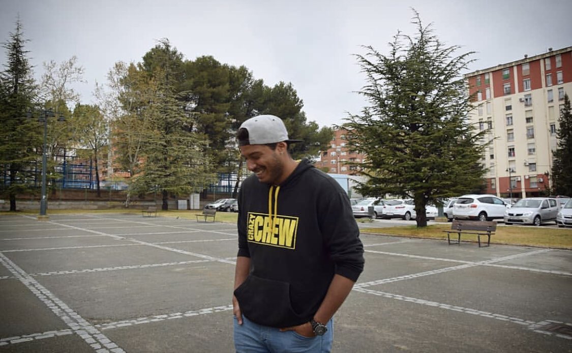 CrazyCrewStore's tweet photo. Que pena nos da que se acabe la época de ir con sudaderas 😢

Peeeeero, eso significa que .....

Se viene 🙊

https://t.co/TrI0INnpgC https://t.co/kW3ghhK231
