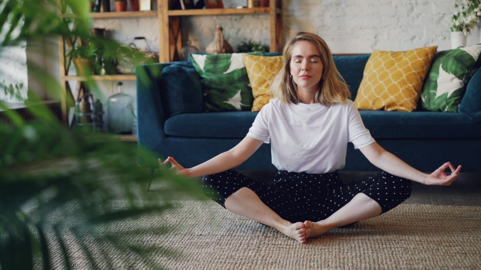 “Do this for 5 minutes every day to rewire your brain for success, according to neuroscience” j.mp/2YJRUiC