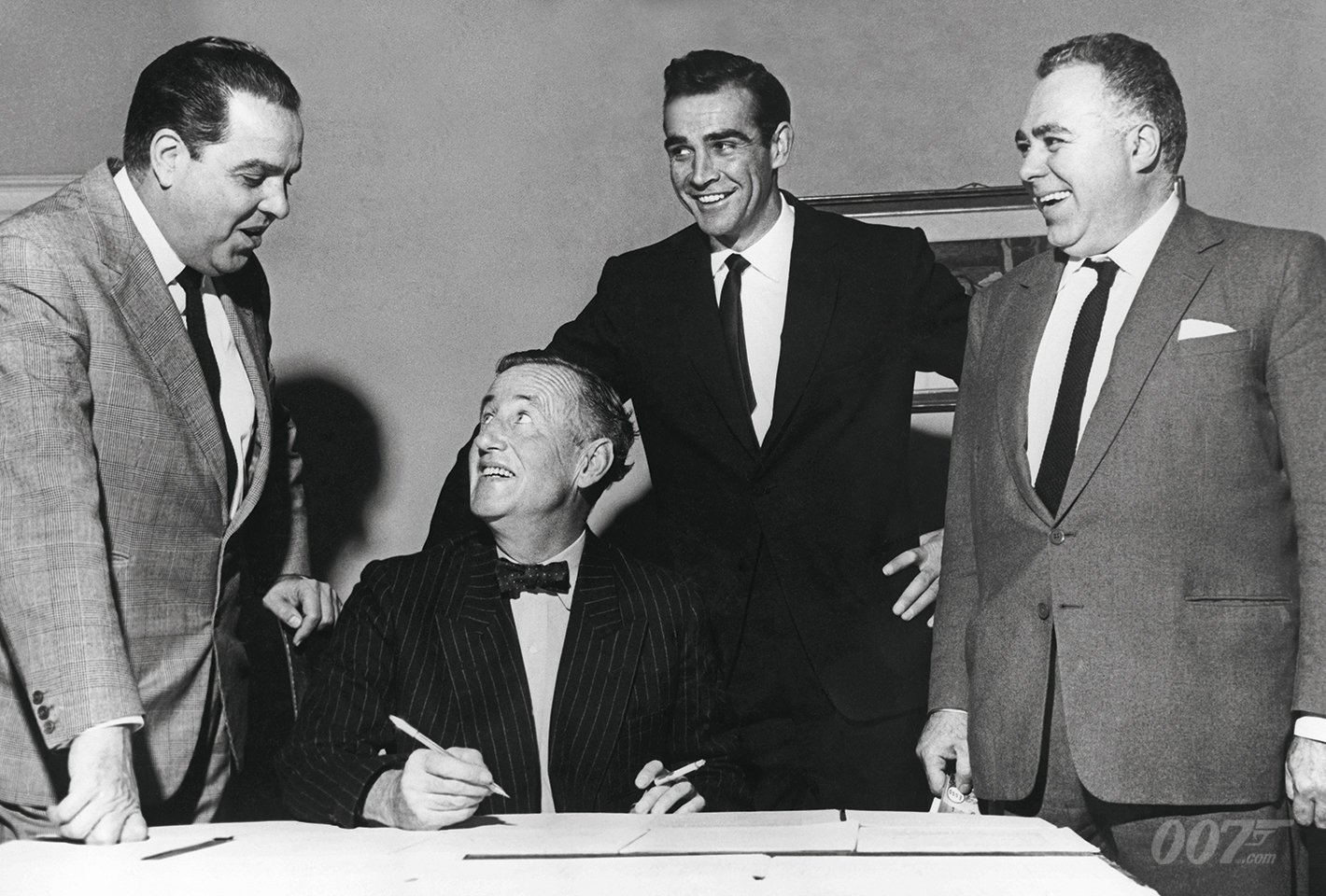 James Bond Today In 1909 Albert R Cubby Broccoli The Mastermind Producer Behind The James Bond Film Series Was Born He Sadly Passed Away In 1996 T Co E7pfzunbpb Twitter