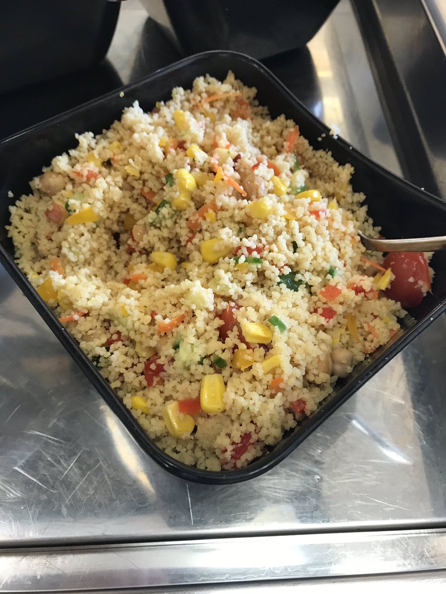 FormbyDee's tweet photo. Another popular salad bar at Frobisher today. And a big thank you to Tricia, Anne and Ryan for a great service #someonesmissing #nobrad https://t.co/IjPUQC9E5c