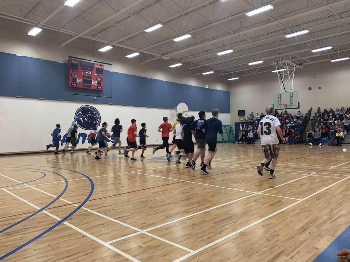 IBatPA's tweet photo. So proud of our students and teachers coming out to run the Beep Test today in support of Project Linus! @Panthers_PA @HRCE_NS https://t.co/edPmZtzFCh