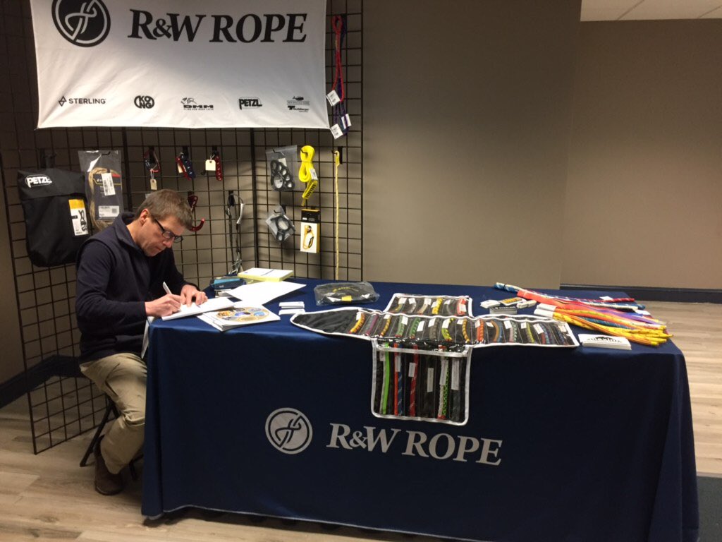 semtrt1's tweet photo. MATRS seminar is happening today in Plymouth. Thank you to our many vendors! https://t.co/ldraLZcE3e