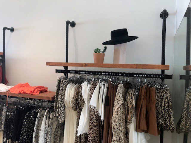 embreegroup's tweet photo. Embree Construction Group is thrilled to launch another American Threads, 3211 Palm Way Suite #132, Austin, TX. Come out and see the opening at the Domain – Austin. Thank you, @shopamericanthreads we are looking forward to continued success. @threads #embreebuilds #embreegroup https://t.co/r82AMDgzOm