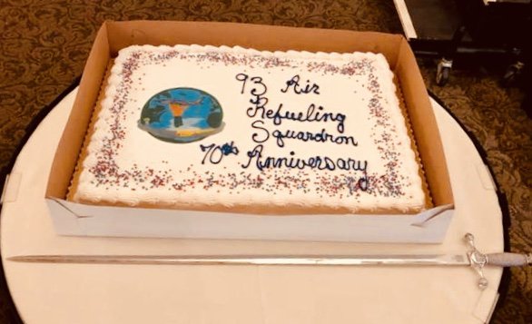 92arwcommander's tweet photo. Last Friday night the 93 ARS celebrated its 70th Anniversary in grand-style with an awesome dining out at the Spokane Club!  Thanks to Gen Lorenz for the great words &amp; for all Pegasus for their tremendous efforts each and every day!  #TeamFairchild #93ARS #DominiArtis https://t.co/NhKT2ckcBe