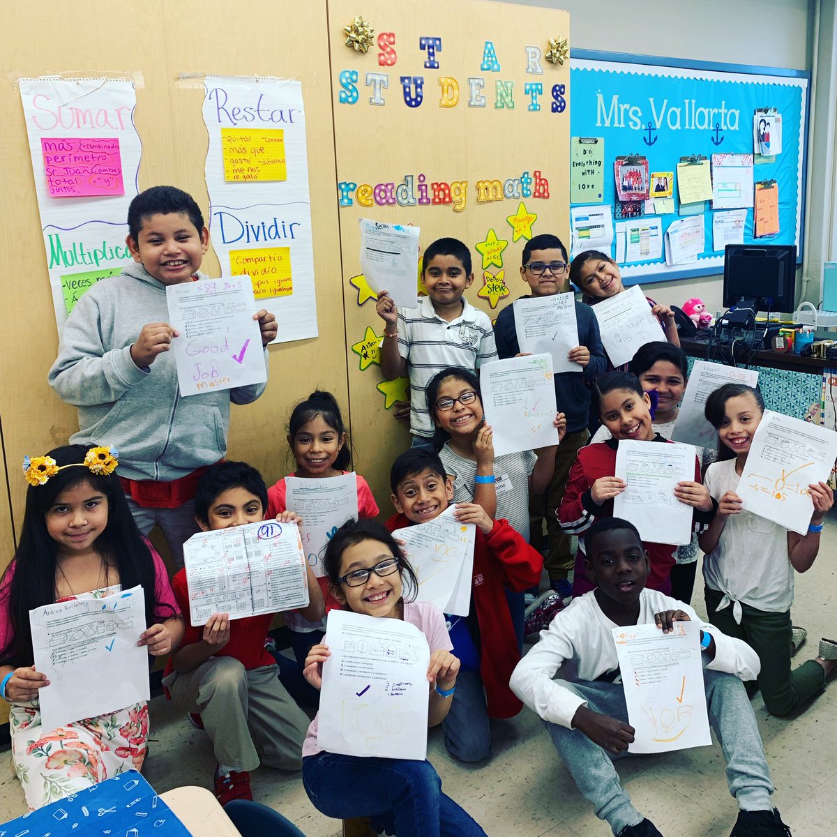 mrsvallarta's tweet photo. I am SOOO proud of my sailors. We had the lowest performance in geometry and reviewed it all week. Now 80% of my class is trending to hit Masters in geometry !! https://t.co/9oFPkEZHSM