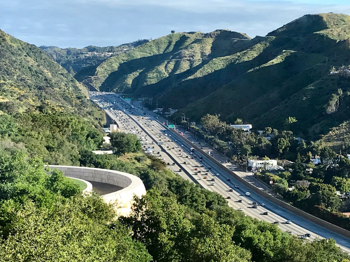 View from ⁦@Getty_Center⁩ before #LABCSummit19 - I am sure we all look forward when those cars and trucks are #ZEVs! #thefutureiselectric #cleanair #cleanenergyfuture