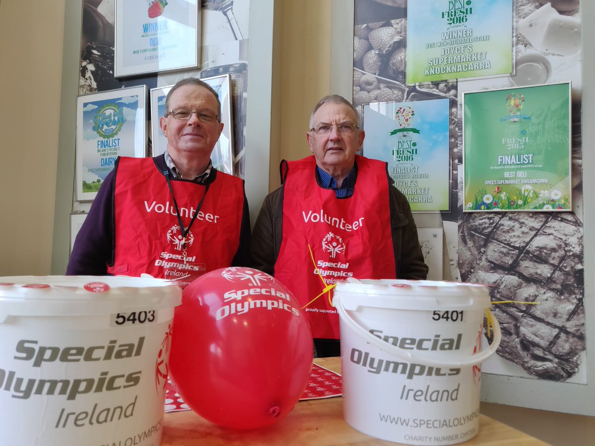 SOIreland's tweet image. Big shout our to Paddy o'Toole &amp;amp; Michael O'Keane collecting at Galway Special Olympics Clubs. Michael is dad to #TeamIreland medalist Michelle. 👏 If you can't get to a bucket to donate, don't forget  you can text Athlete to 50300 to donate €4 #familyaffair #CollectionDay