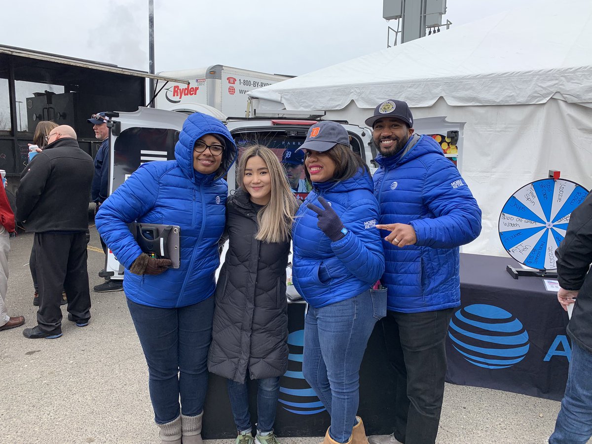 It was a windy and chilly opening day but Detroit hustled! #PaintCentralBlue #LifeAtAtt <a href="/ATT/">AT&T</a> <a href="/Samer_Kawash/">Samer Kawash</a> <a href="/shawnglinski/">Shawn Glinski</a> <a href="/gigem96r/">Ray Aguirre</a> <a href="/RobForsyth3/">Rob Forsyth</a> <a href="/Michellecpoole/">Michelle Poole</a> <a href="/SeldonWilliams/">Seldon</a> <a href="/CherieDBerry/">Cherie Davidson</a>