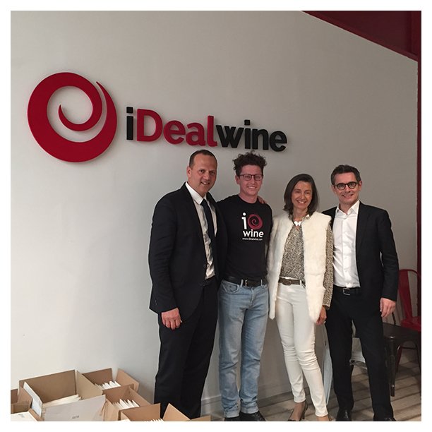 iDealwine's tweet photo. Ciprian, notre « Monsieur muscle » de l’équipe expertise – logistique, s’envole ce soir pour de nouveaux horizons.
Merci Ciprian pour ton sourire, ton énergie, ta volonté, ton cœur. Tu vas nous manquer tu sais...
Toute ta famille d’iDealwine te souhaite beaucoup de bonheur ! https://t.co/TlyCmzrNV6