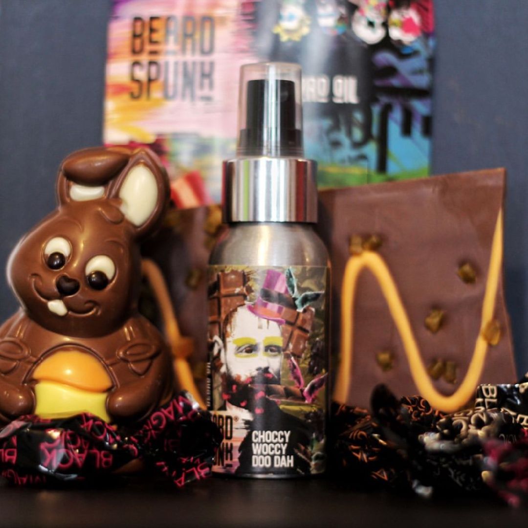 Beard_Spunk's tweet image. #BeardBrotherRepost
If you're a member of the Beard Spunk Beard Club, you'd have received this chocolatey little treat this week. If you're not a member, become one today at beardspunk.com and get a Beard Shampoo and Boar Brush on us!
Cheers for the shot @clenchie_70!