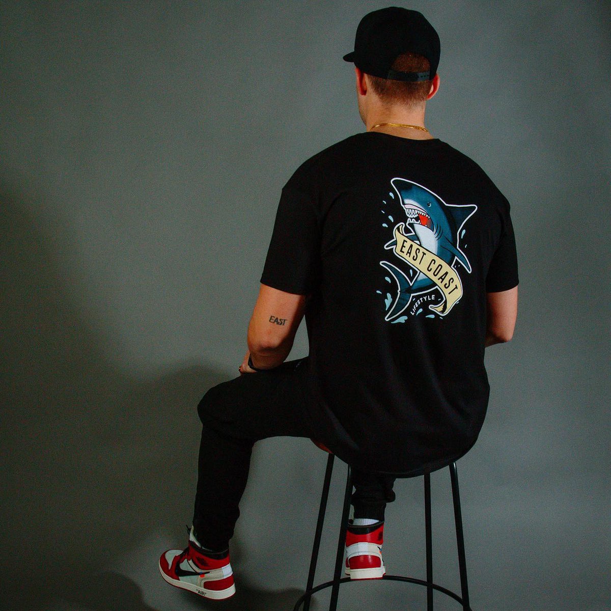 EASTCOASTLIFEST's tweet photo. NEW tees available online!! RETWEET to be entered to win one of your choice 🚨 Ship, Shark &amp; Anchor tee’s ⛵️🦈⚓️ https://t.co/wrVCCbMzYD https://t.co/v4d3Xls4ZK
