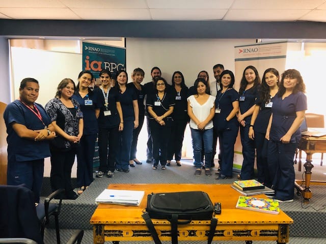 AnaMara20182's tweet photo. Presentación de los comités de trabajo respecto al programa de implementación de las guías RNAO en el HCUCH. Realizado el 27 de marzo. Excelente trabajo equipo muy motivado. @DorisGrinspun @AmaliaSilvaG https://t.co/TqlMELDQ8s
