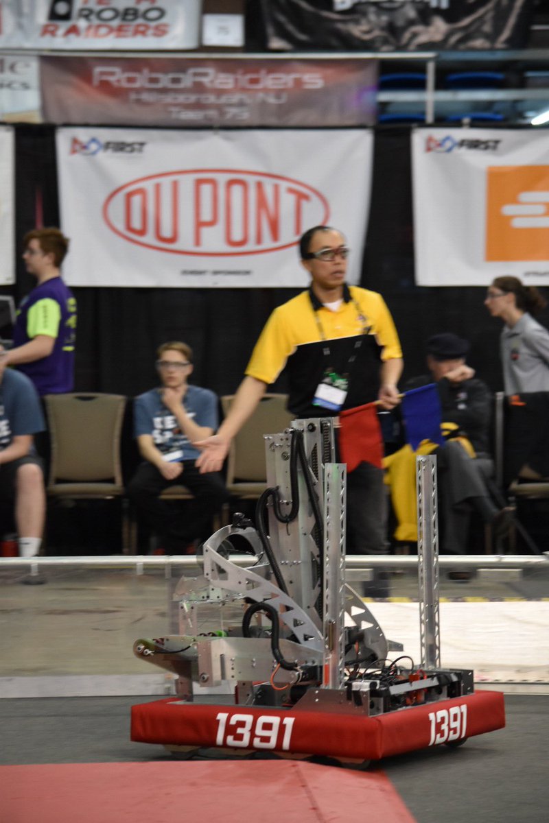 Close 2 pt loss in Qual 59 (78-76). Back again in Qual 64 at 12:19pm. #FRC1391 #MetalMooseRobotics #OMGRobots #FMAChamps #DESTINATIONDEEPSPACE