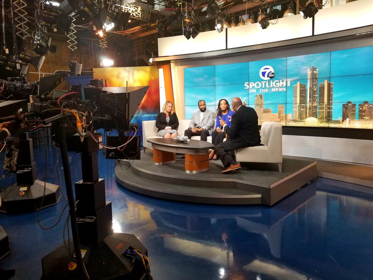 This week ULI Members Deena Fox, Derric Scott &amp; Jill Ferrari went in-studio @WXYZ to talk diversity in real estate. Check out Spotlight on the News with <a href="/CStokesWXYZ/">Chuck Stokes</a> Sunday at 10 a.m.!