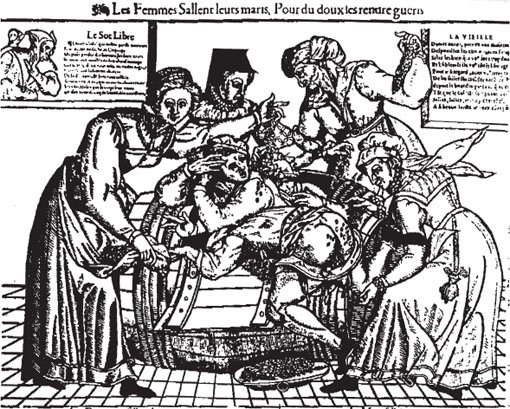 Romalılar yeşilliklerini daima tuzlarlarmış,'salad' kelimesinin kökeni Latincede 'tuzlanmış'(salted) anlamına geliyor.
Ve eski mısır papirüslerinde de şu ifade yer almaktadır:
"Tuzlanmış sebzeden daha iyi bir yemek yoktur."