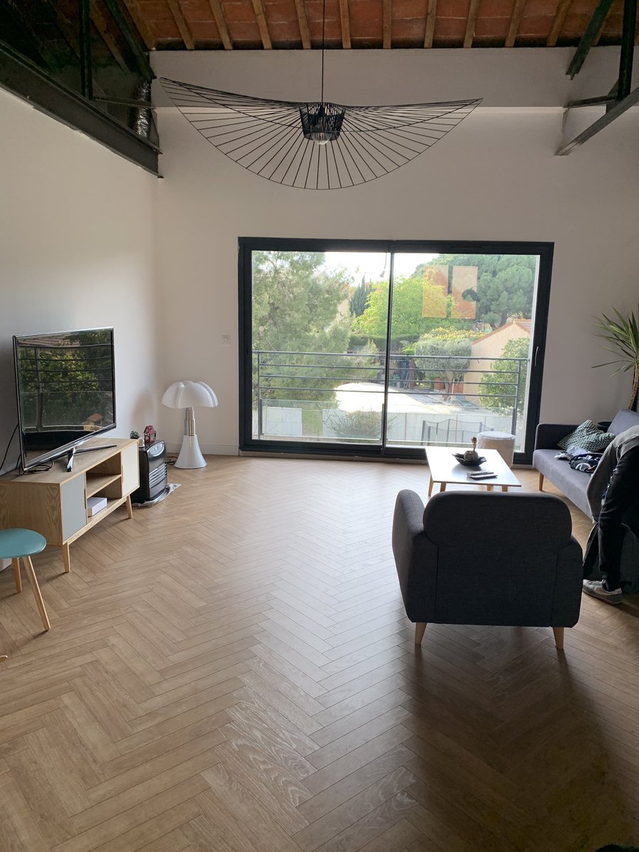 Bien arrivé pour @lacatalane19 #apexlegends 💪