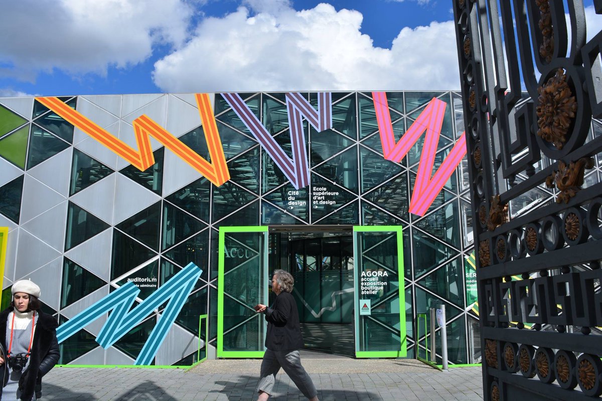 Brief recap of animated presentations, panel discussions, conversations &amp; debates that took place among international professional associations, design schools &amp; UN agencies at Pre-Summit at Saint-Étienne via <a href="/DesignDeclara/">Design Declaration</a> 
#biennaledesign19 #designmetrics #designeconomy #design