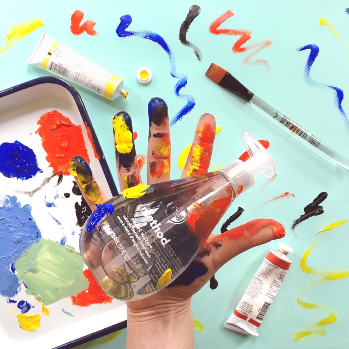 methodproducts's tweet image. let us give you a hand when things get messy. 🎨 #mymethod #fightdirty #art