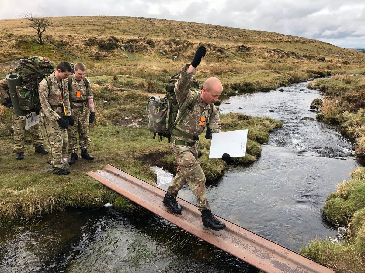 HMS_Raleigh's tweet photo. #Cunningham34s - Exercise Hidden Dragon - day 2 - mist, rain, cold and even a bit of sun.  Overall a good performance by the class and everyone seemed to enjoy it.  @HMSSutherland https://t.co/tDqVQmRmNQ