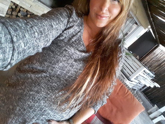 So here it is a flash peek at my bump https://t.co/Wkdp5miM6Z