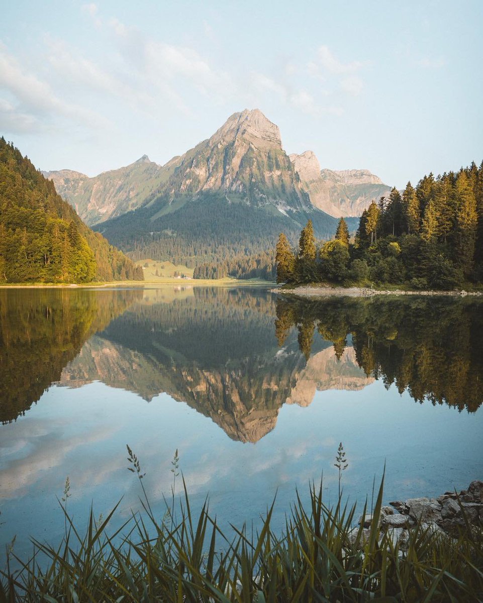 GearDoctors's tweet photo. The mountain with its own mirror! .
.
Tag a friend who love switzerland 🙋🏻♂️
.
Follow 👇🏻👇🏻👇🏻👇🏻
@geardoctors
@geardoctors
@geardoctors
Follow 👆🏻👆🏻👆🏻👆🏻
.
Follow us if you love travelling🌎
.
.
.
.
.
.
.
.
.
.
.
.
#Lake #natureshots #switze https://t.co/pB36a11oFF