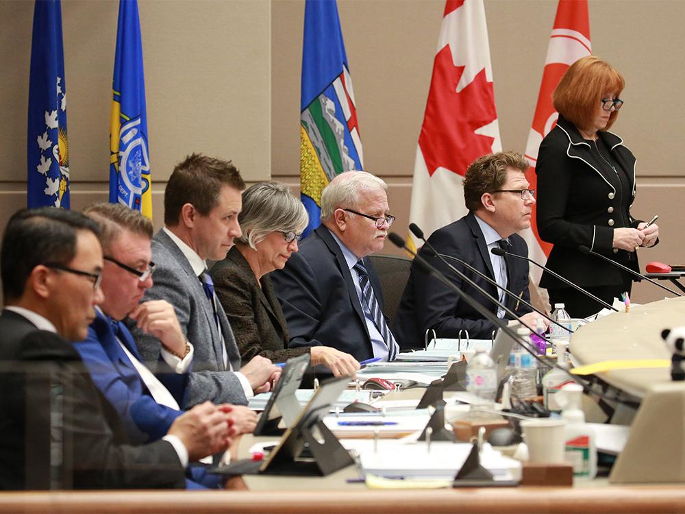 City councillors raise spectre of job cuts as bargaining continues with
