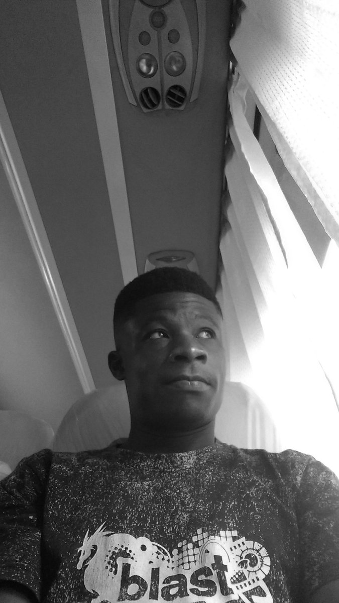 ChristkidMusic's tweet photo. Thank you Lord for a successful journey😊. #Kumasi is the location.
In #Gh #Ck🎷 means #Christkid. https://t.co/FKZIewem26