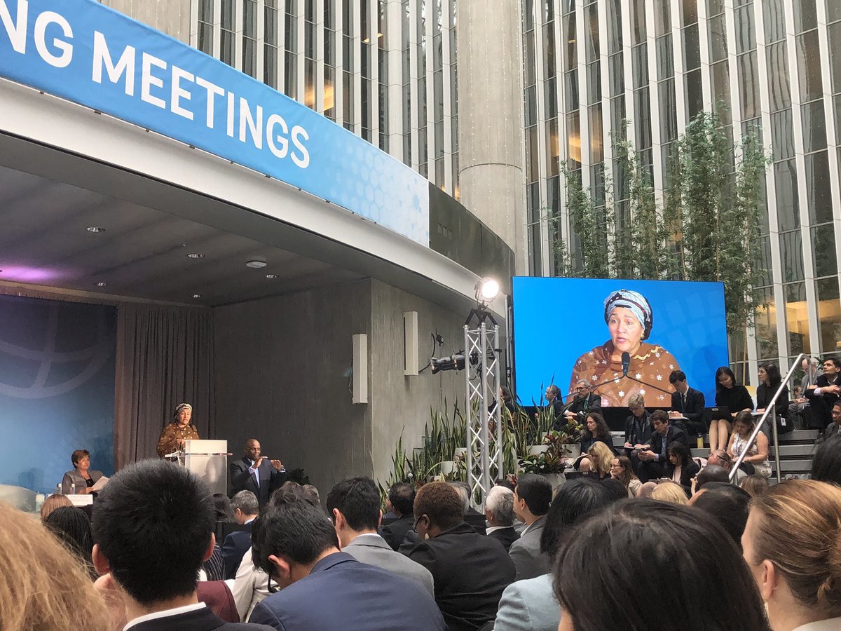 AminaJMohammed's tweet photo. Multilateral institutions like the @WorldBank &amp; @IMFNews need to work together with governments, private sector &amp; civil society, to deliver the Sustainable Development Goals #SDGs. Esp. at a time when global risks are rising, we need collective action. #WBGMeetings https://t.co/RiEbWFLvvE
