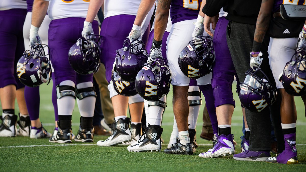 WIUFootball's tweet photo. Once a Leatherneck, Always a Leatherneck.

#TRADITIONofTOUGH
#DANGEROUSandRELENTLESS https://t.co/dUpeVme3V1