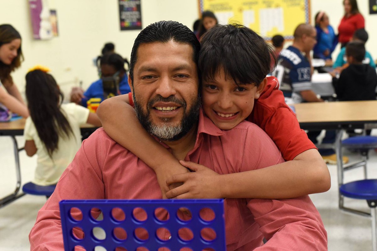BgcElpaso's tweet photo. Thanks to all the families who came out to our Family Game Night at Club Lee. The kids had a great time playing games and painting rocks for the future of BGC Reading Garden #21stcclc #texasace #bgcep #bgca #clublee #family #itsallgoodep https://t.co/eS7QcG6URP