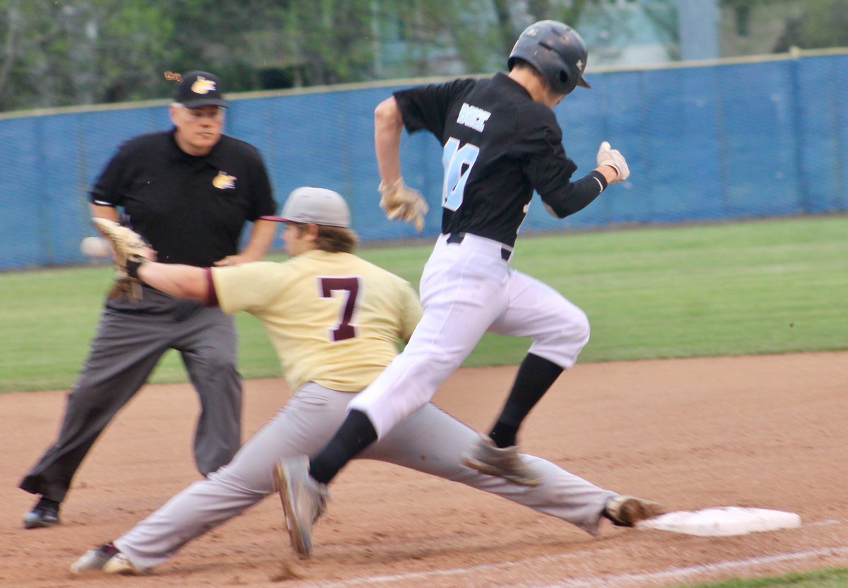 DepthChartWC's tweet image. Now on Depth Chart website (depthchartwc.com): Game recap and boxscore from Parkersburg Catholic's 2-1 win over Williamstown at Marietta College's Don Schaly Stadium

Also tonight: "Gamer Award" recognized from Williamstown-Parkersburg Catholic high school baseball game