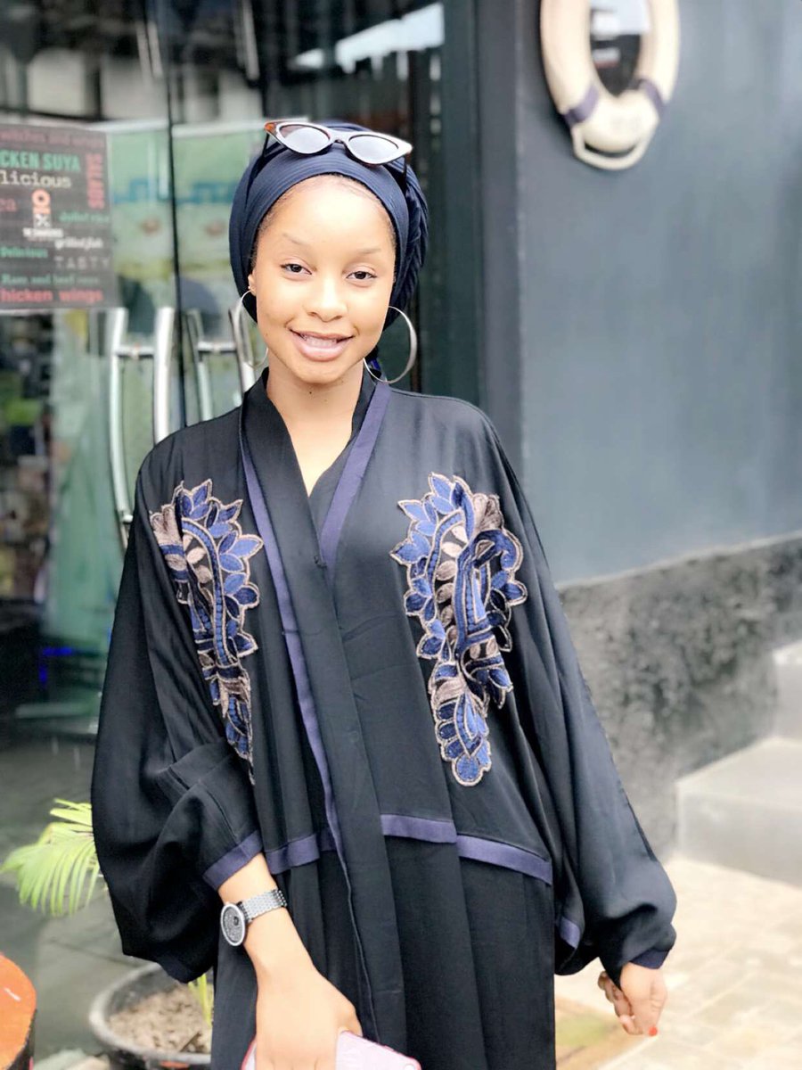 FaizaShuwa's tweet photo. Jumma’at Mubarak🖤 https://t.co/YXYdKbRSdy