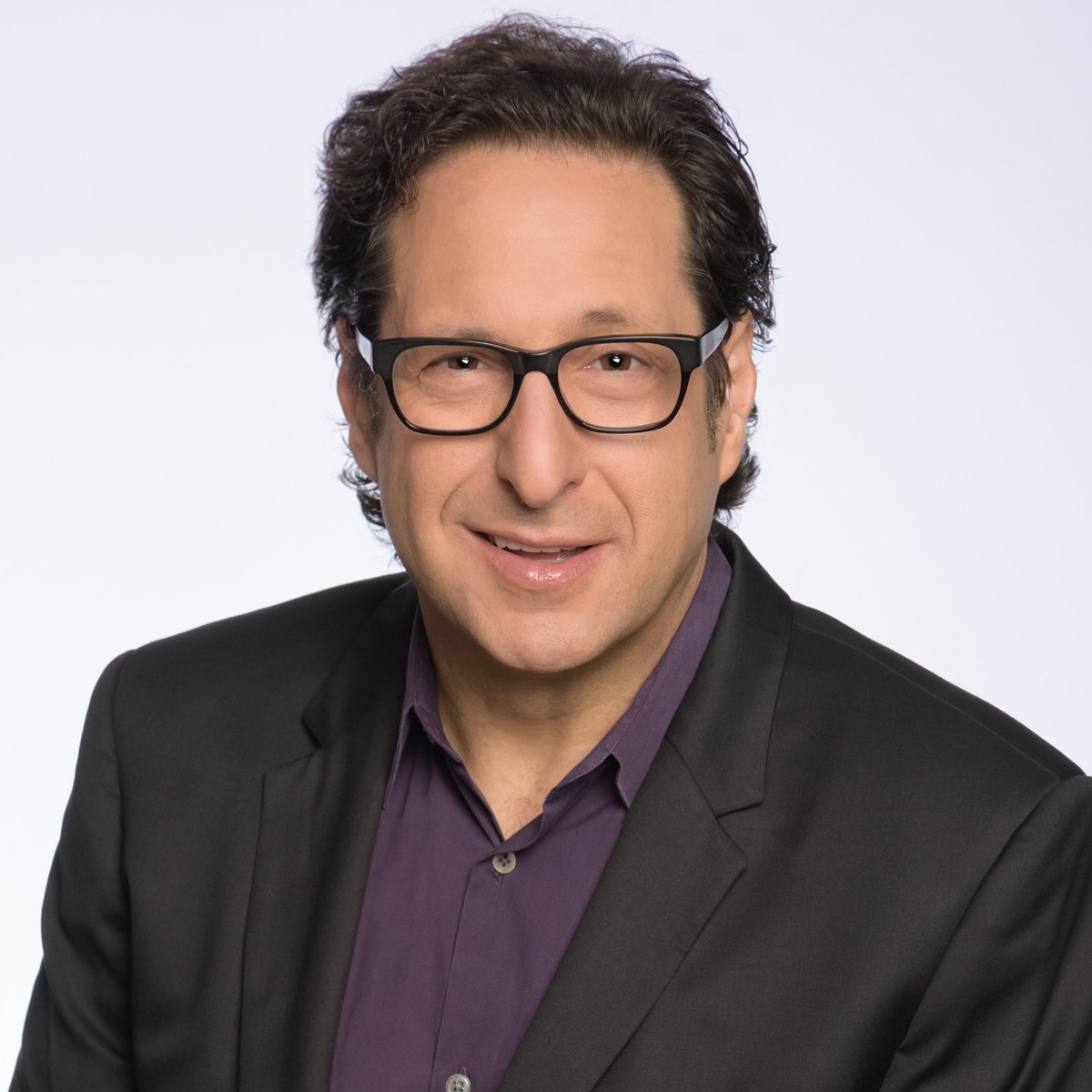 Amy and I mourn the loss of Gary Stewart. He was our partner at @LAANE &amp; <a href="/LibertyHill/">Liberty Hill Foundation</a> — one of the funniest, most humble people we knew. A true champion of justice. A model of modesty, and most of all, our dear friend. L.A. is better off for everything he did. We miss you, Gary.