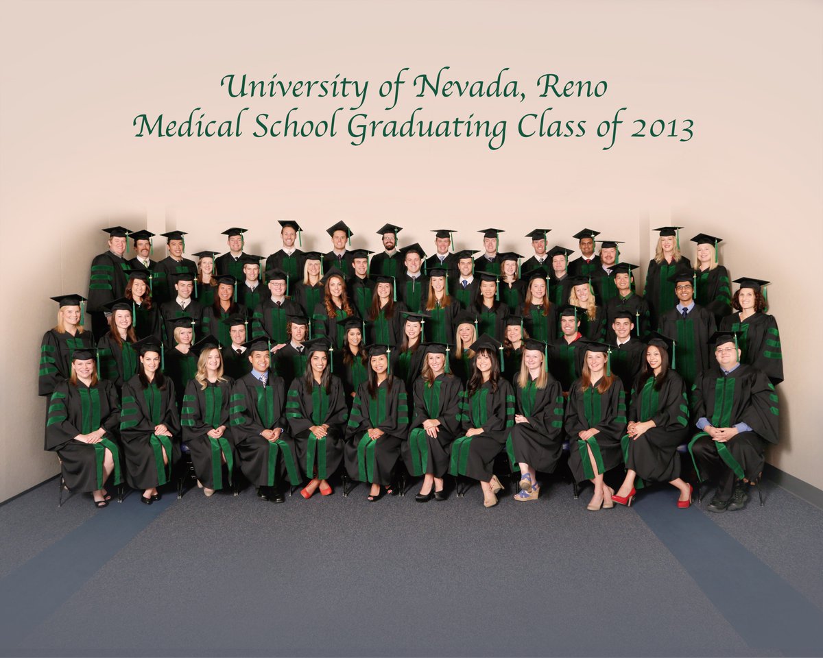 unrmed's tweet photo. In 2013, Beyoncé slayed the Big Game, Batkid captured our hearts and we made countless Vines about all of it. Who else was memorable? The UNR Med Class of 2013! Turn up! #UNRMed50 #FlashbackFriday #FlashbackPack https://t.co/6gpHi9zsqQ