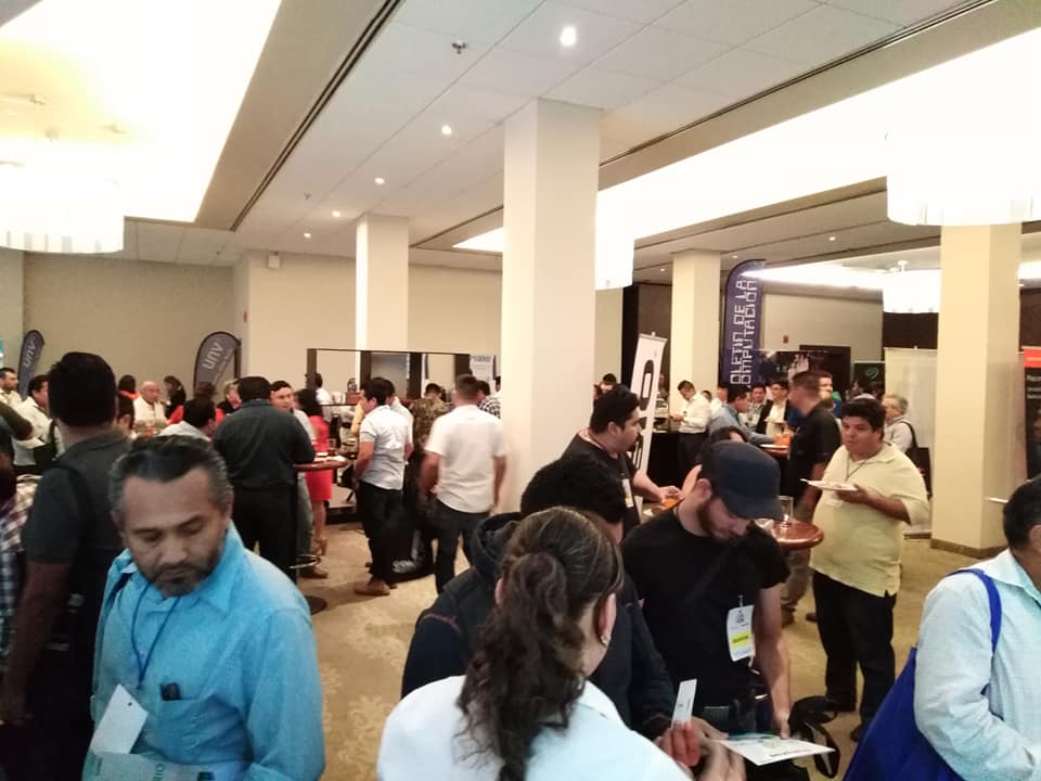 casio_proyector's tweet photo. El día de ayer participamos en #RSBoletín2019 en Mérida, en donde se llevó a cabo una conferencia acerca de la familia LampFree y todas las soluciones que ofrecemos. Agradecemos mucho a toda la gente que nos acompañó. 
#proyectorescasio #solucioneslampfree https://t.co/wZFcLCPyb9