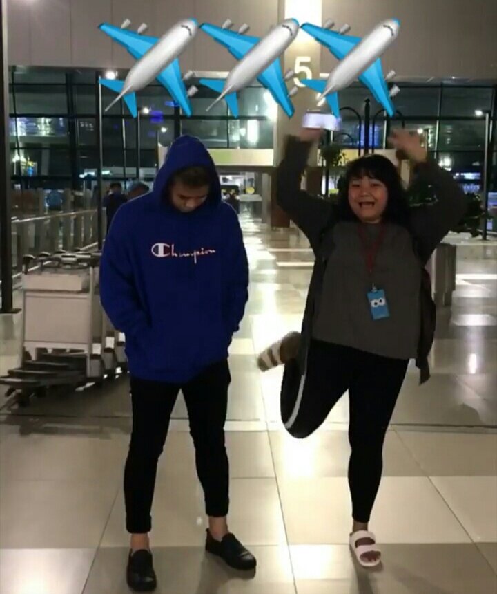 wiwinkenanga's tweet photo. Bismilah @bangbily mau terbang ke Lampung ada sutting RBF https://t.co/0tdeEMyodF