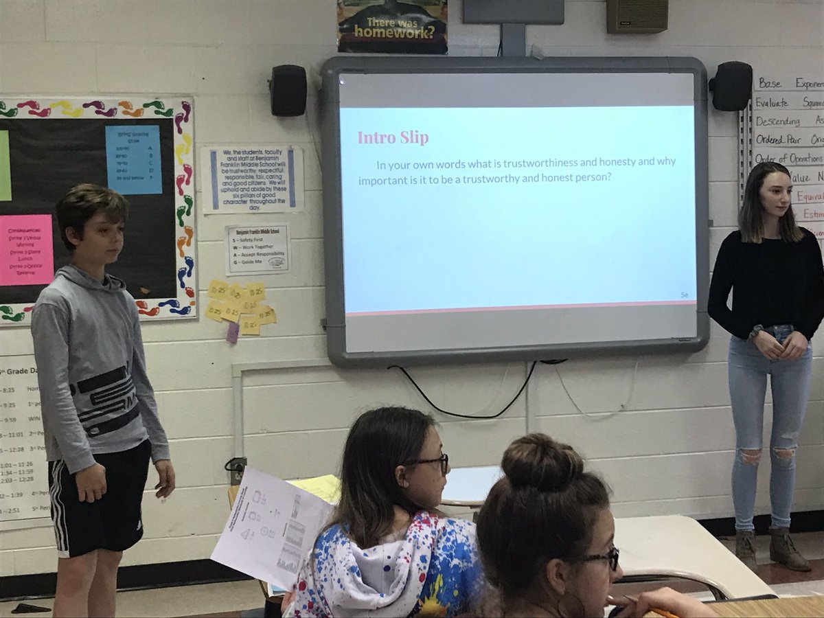 Stephanie Davis tweet media