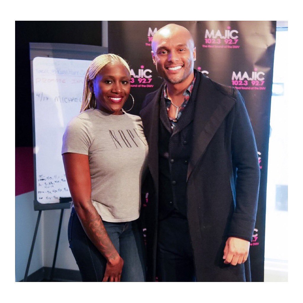 TheVJExperience's tweet photo. Great convo w/ @kennylattimore today... We talked about lessons in love &amp; the music industry plus some extra insight on his upcoming episode of #Unsung this Sunday at 9pm on @tvonetv #VictoriaOnPaper #VicJagger #MajicDC #RPMS #MiddayFun https://t.co/BN5utmDHZ9