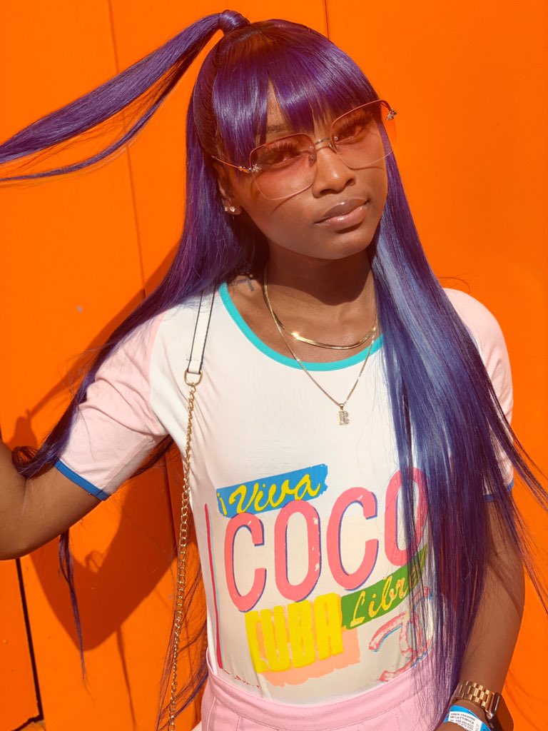 thebaddestbrii's tweet image. They asked to see the Barbie so they sent me dawg #GradBash2k19