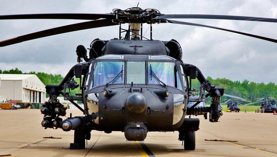bostonpolice's tweet photo. #BPDCommunityAdvisory: On Saturday, April 13, 2019, between the hours of 1-5pm, there will be planned exercises on Boston Common as part of #ArmyWeek which will include performances by @USArmy Parachute Demo and Drill Teams, as well as, a landing by a Black Hawk helicopter. https://t.co/g3lX29bUhP