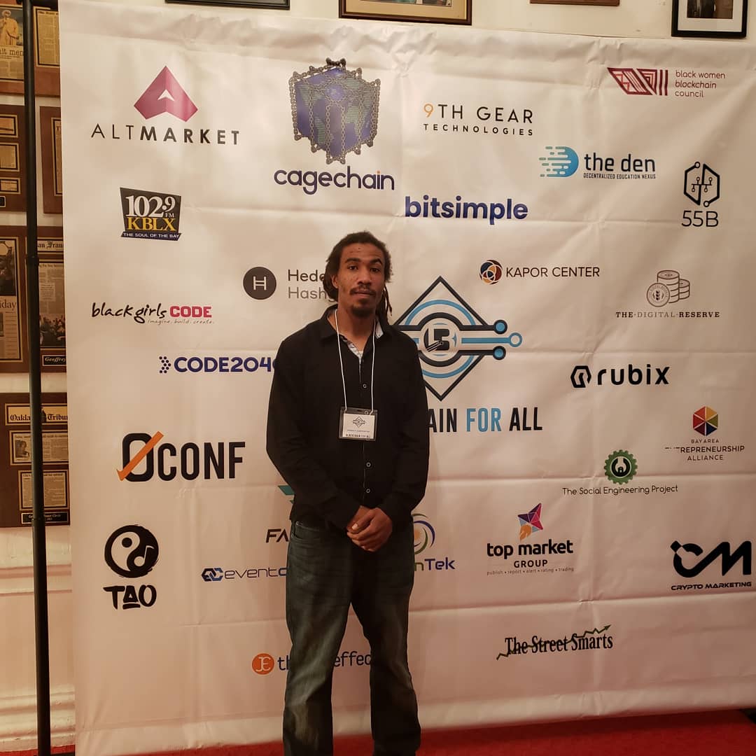 FLYbenzo's tweet photo. At #BlockchainForAll, will be on the Blockchain Developers Panel with @jusdevoakland (Oakland Blockchain Developers Meetup) and some other great minds. If you're not here, you're missing out!! 
.
#Blockchain #Cryptocurrency #Community #Education https://t.co/AEf4U3hhO0