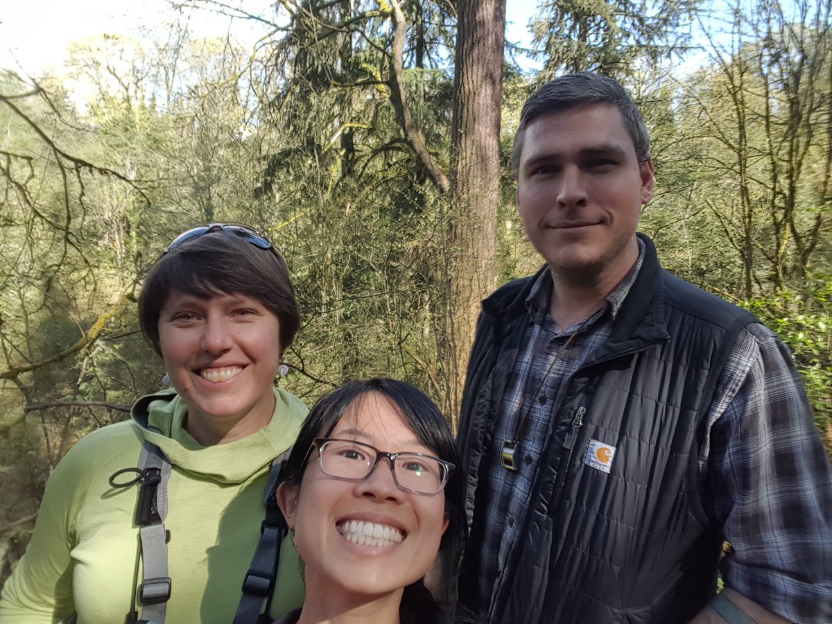 jennwlang's tweet photo. @seattleaudubon Team scoping a site for an upcoming Bush School field trip! #birdnerds @wendianajones #friyay now to #urbancanopycocktails https://t.co/8L5qdKT1yJ