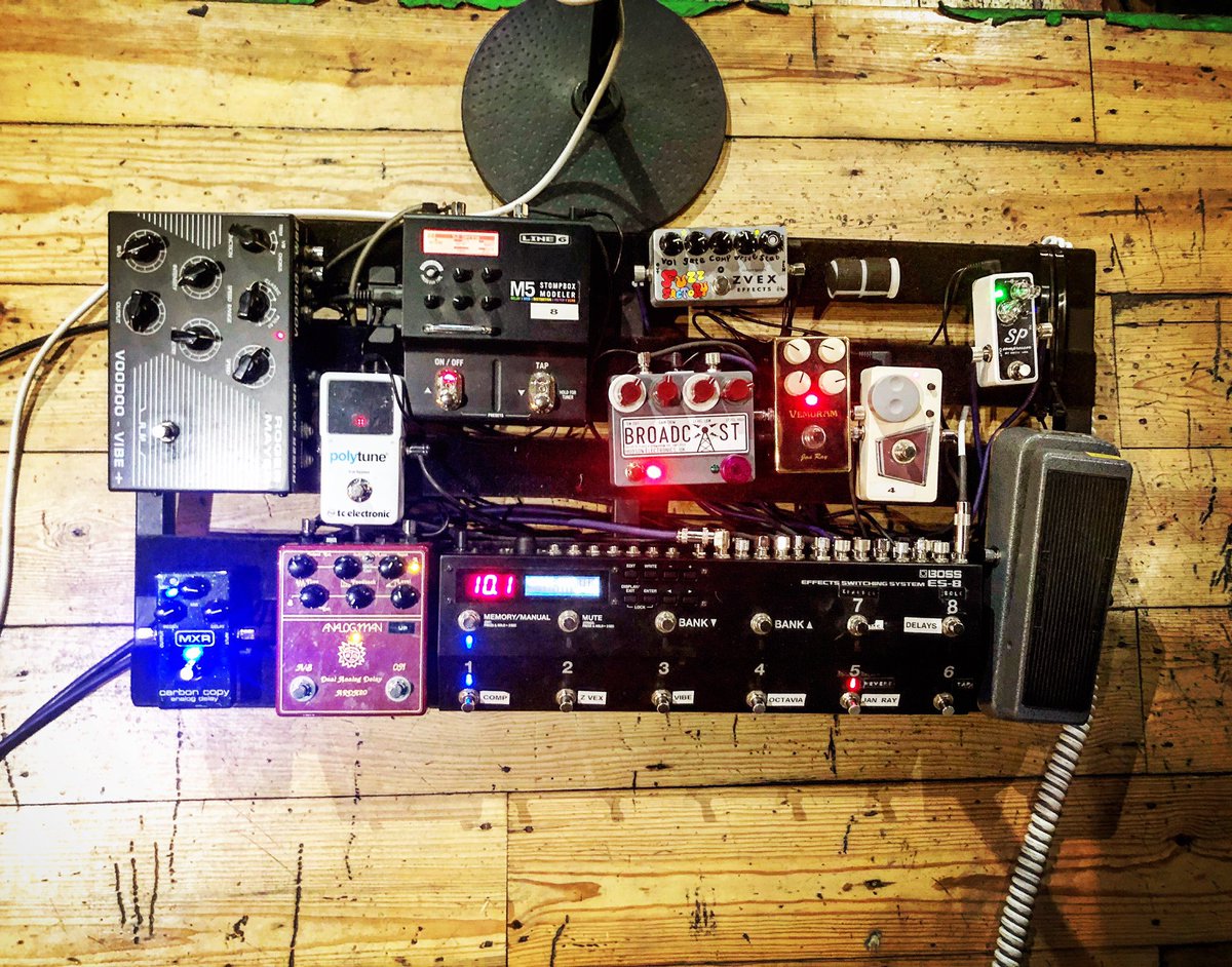 BuddaGuedes's tweet photo. What an incredible board!!! Every time I play it makes me smile! https://t.co/tAuNeaNbaY